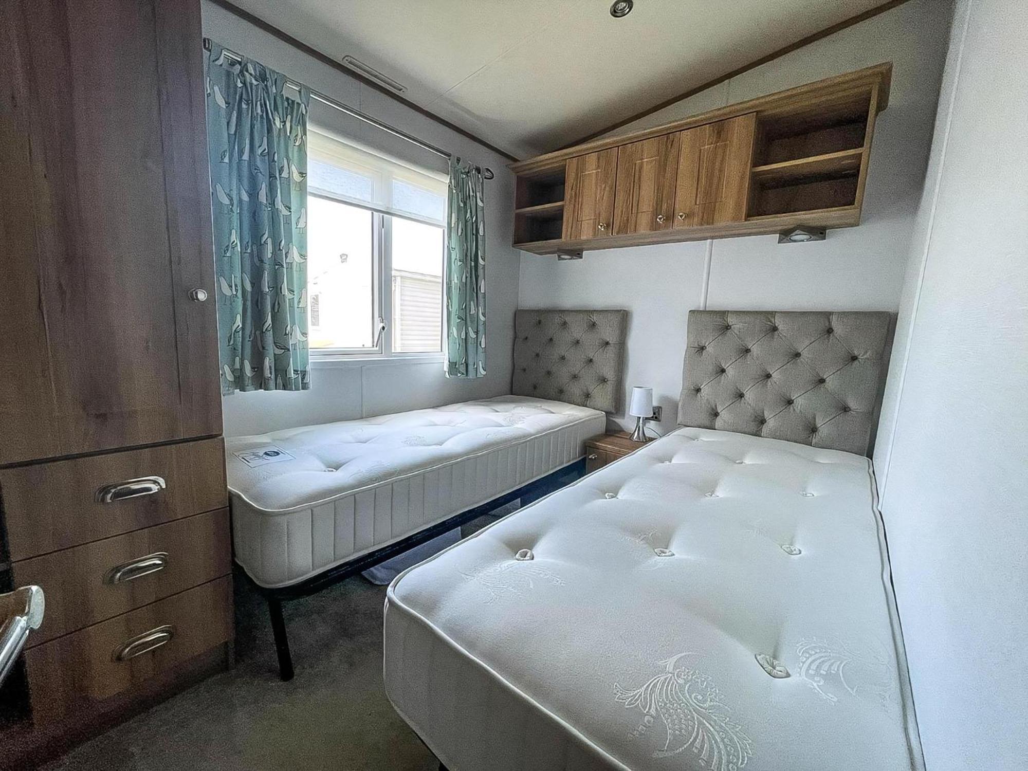 Beautiful Caravan With Decking At Carlton Meres Holiday Park, Suffolk Ref 60022M Саксмундхэм Экстерьер фото
