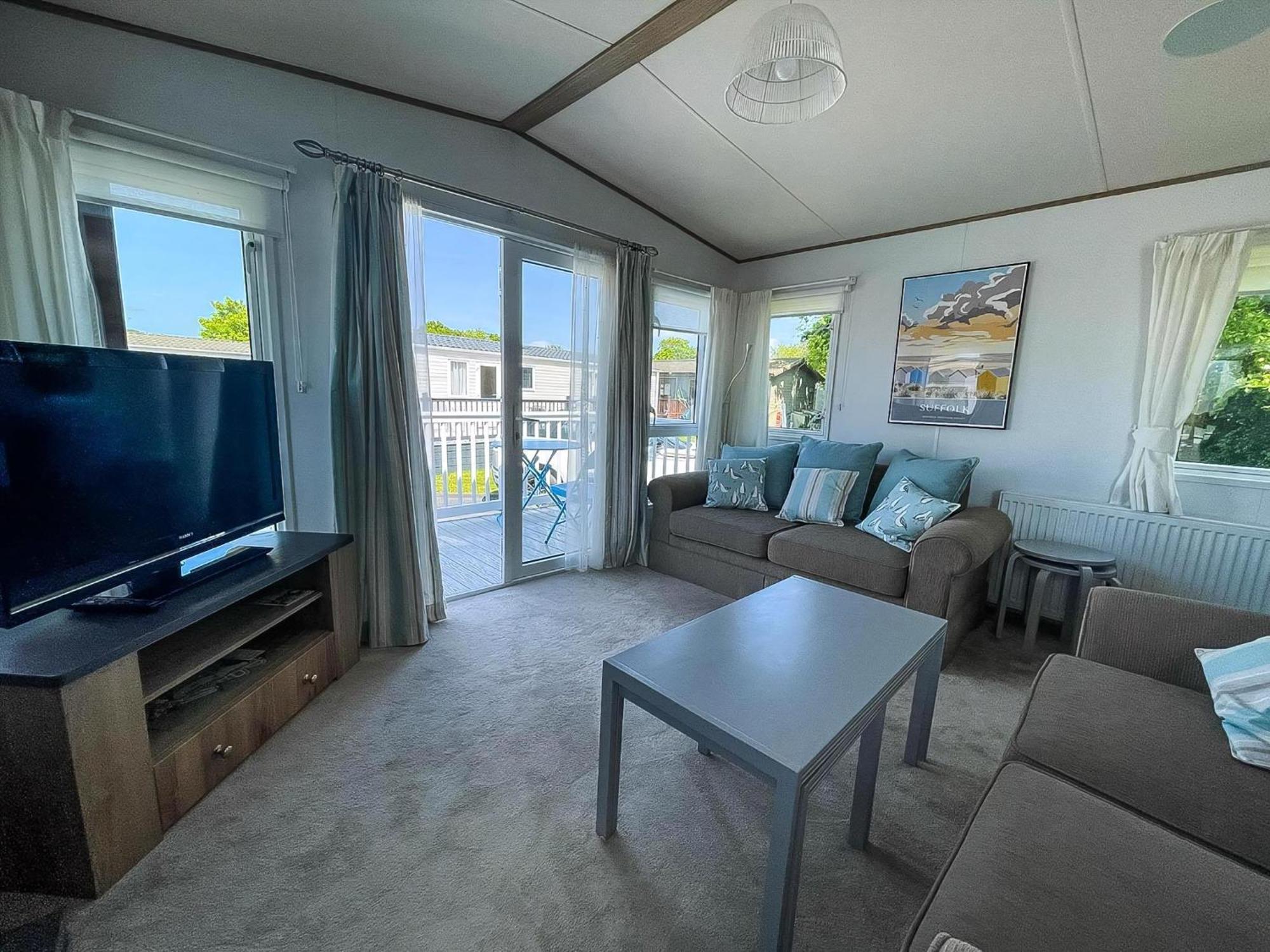 Beautiful Caravan With Decking At Carlton Meres Holiday Park, Suffolk Ref 60022M Саксмундхэм Экстерьер фото