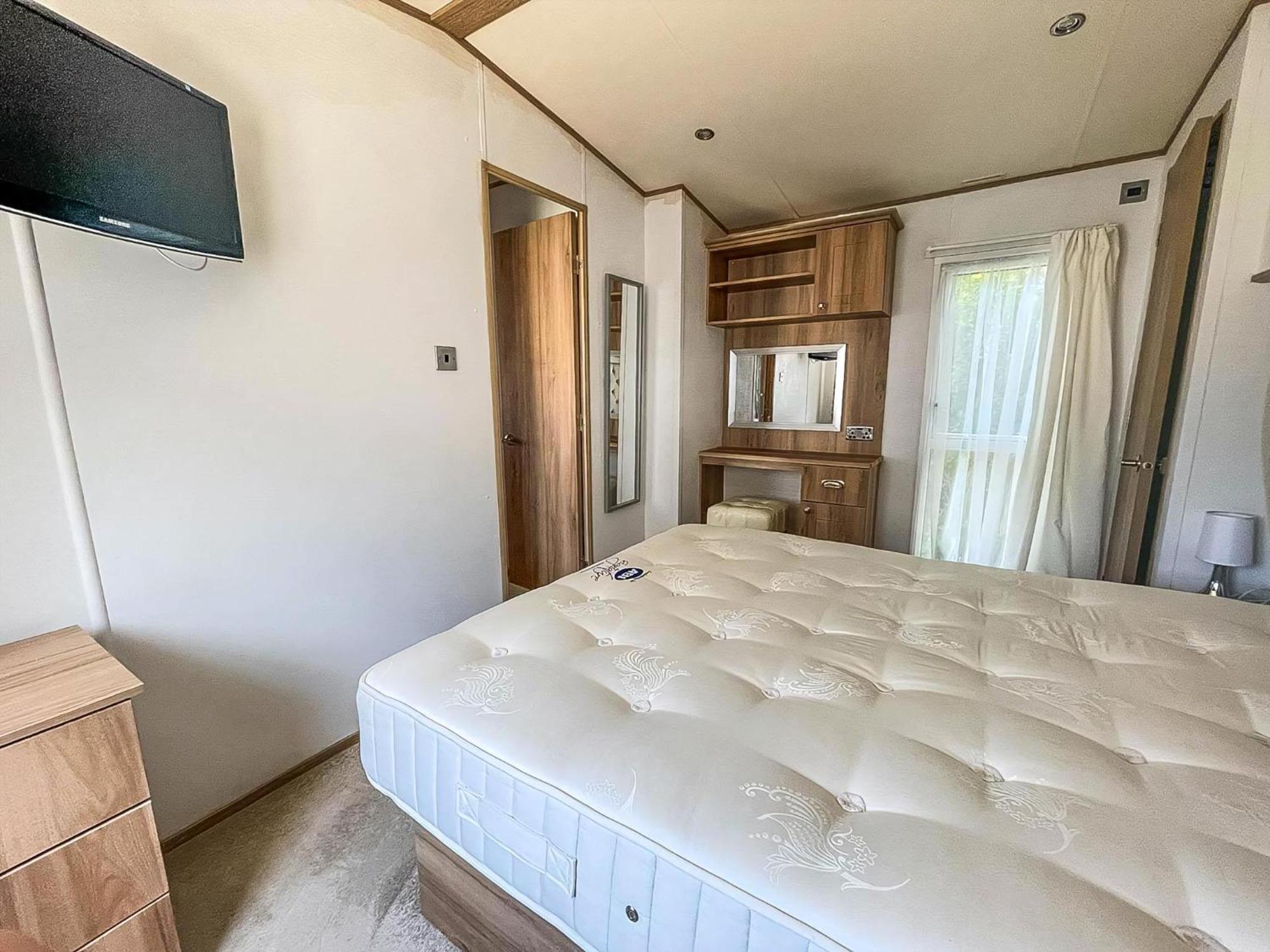 Beautiful Caravan With Decking At Carlton Meres Holiday Park, Suffolk Ref 60022M Саксмундхэм Экстерьер фото